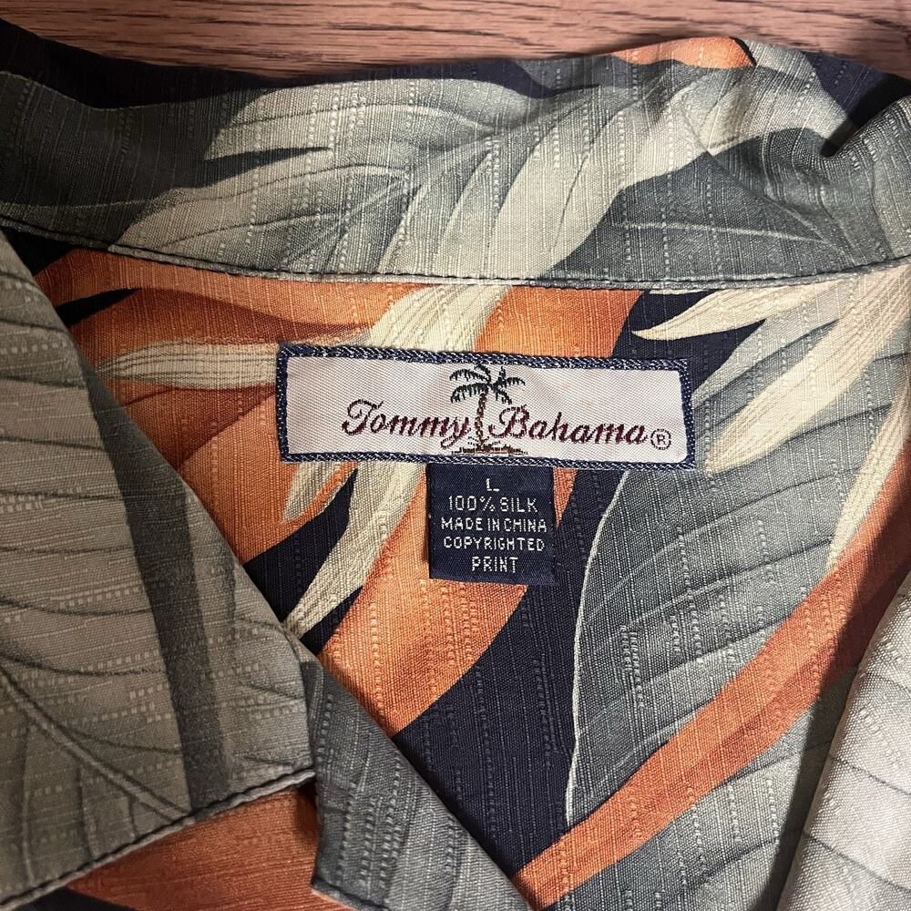 Tommy Bahama Mens Large Silk Shirt Bird of Paradise Hawaiian Tropical Resort - Picture 6 of 9